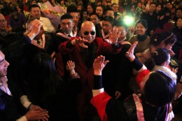 大师出场 满满的正能量