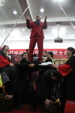 杨安教授独创三层阶梯钢板