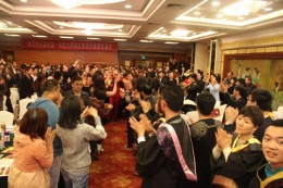 杨安大师出场 传递正能量