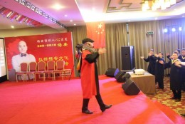 师父耐心教导