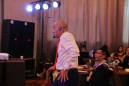 风趣幽默的杨安教授