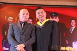 弟子厚德百货董事长吕柏华与师父杨安教授