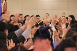 杨安教授出场